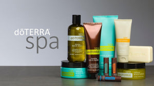 dōTERRA SPA es una línea de productos con aceites esenciales que proporcionan una experiencia aromática spa en casa. Cada producto se ha creado cuidadosamente con ingredientes naturales para dejar la piel suave, unificada y fresca durante el día.