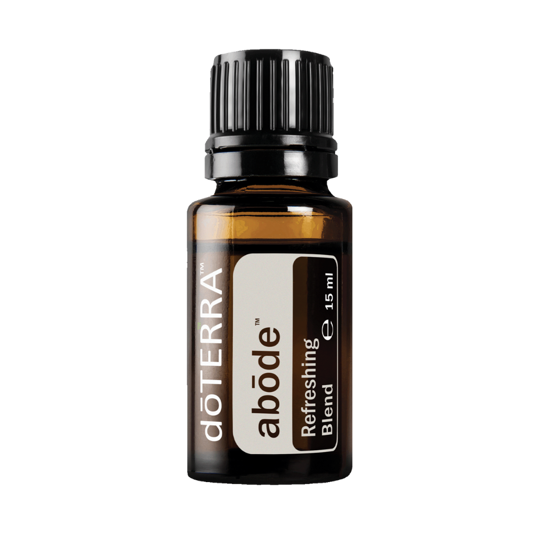 botella de Abode aceite esencial 15ml de doTERRA en fundo blanco